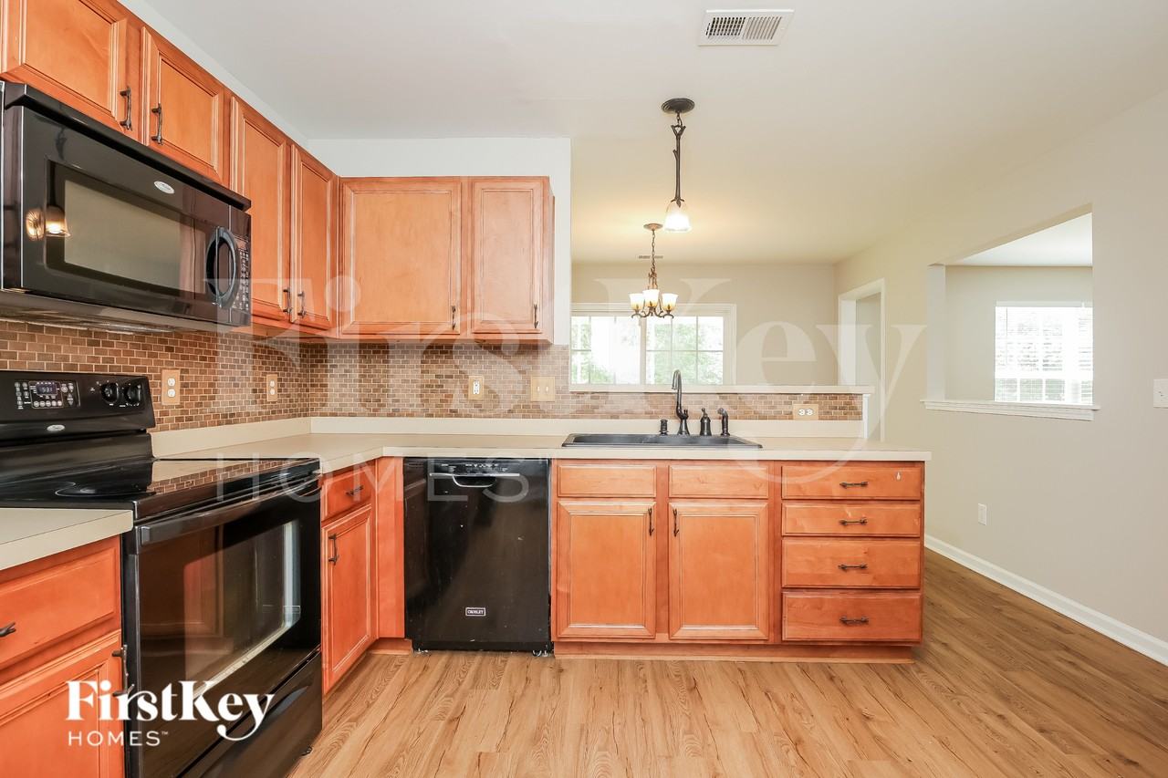 3521 Galaxy Rd - Photo 7 of 16