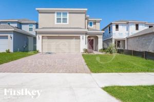 featured image of 5011 Royal Point Ave