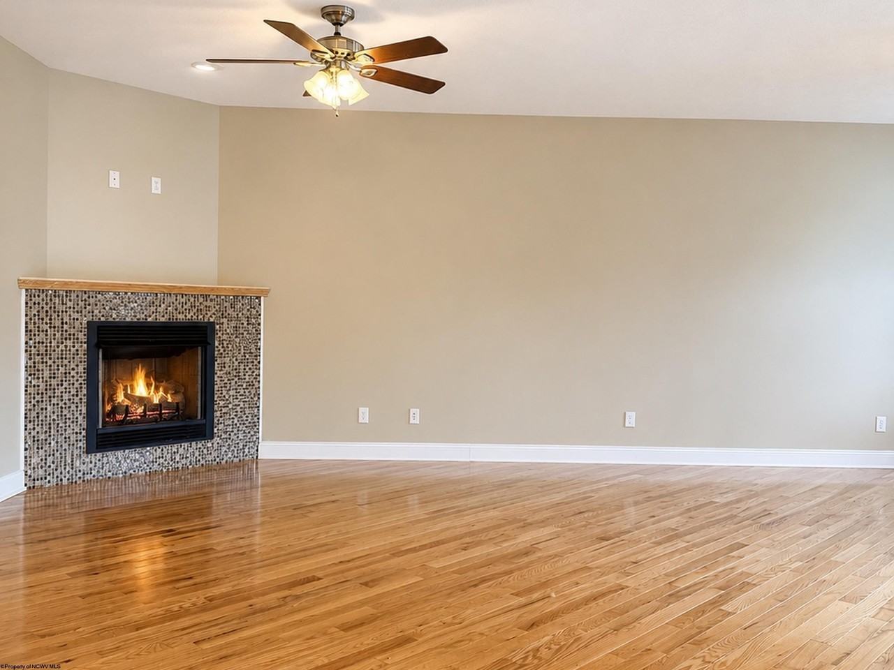 16 Turnstone Dr - Photo 4 of 27