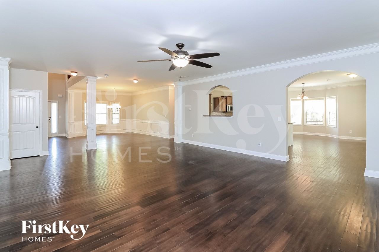 43 Mallard Glenn Dr - Photo 3 of 15