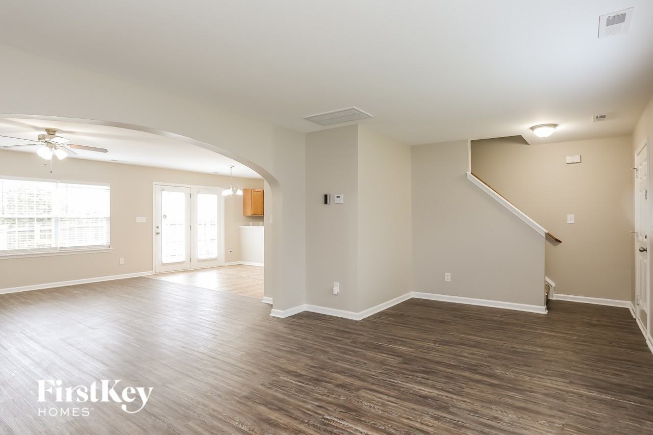 5 Stepney Ct - Photo 5 of 15