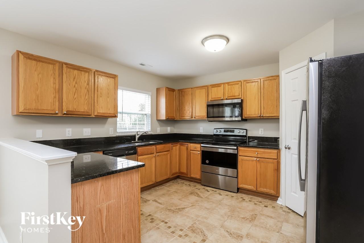 5 Stepney Ct - Photo 7 of 15