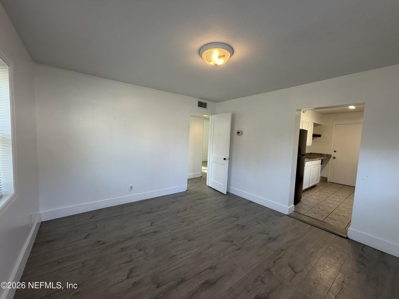 4022 Emerson St - Photo 3 of 13