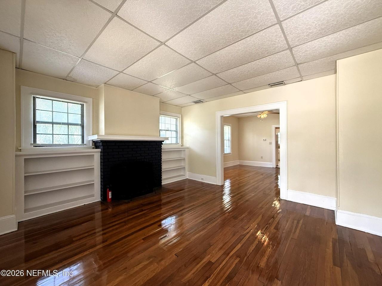 2622 College St - Photo 3 of 16