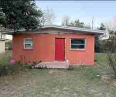 featured image of 551 S 9th St