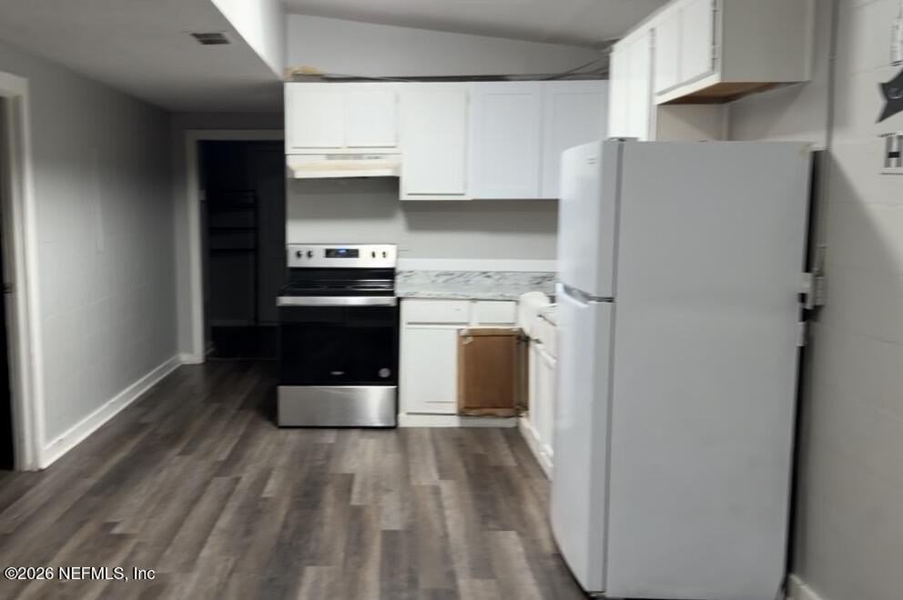 551 S 9th St - Photo 2 of 2