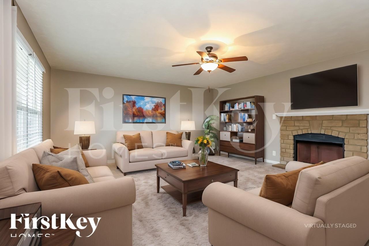 3128 Twelve Oaks Blvd - Photo 4 of 19