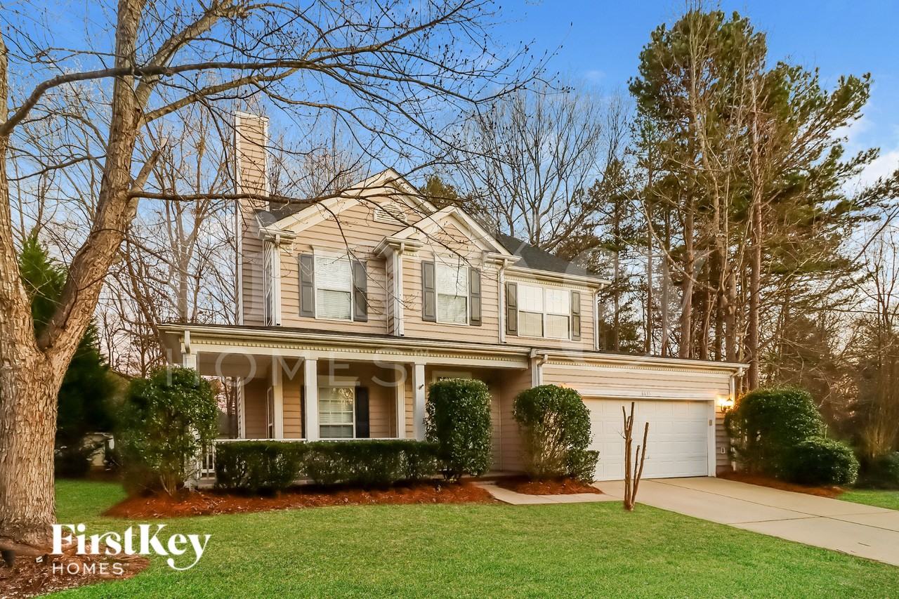 8675 Brook Glen Ln - Photo 3 of 15