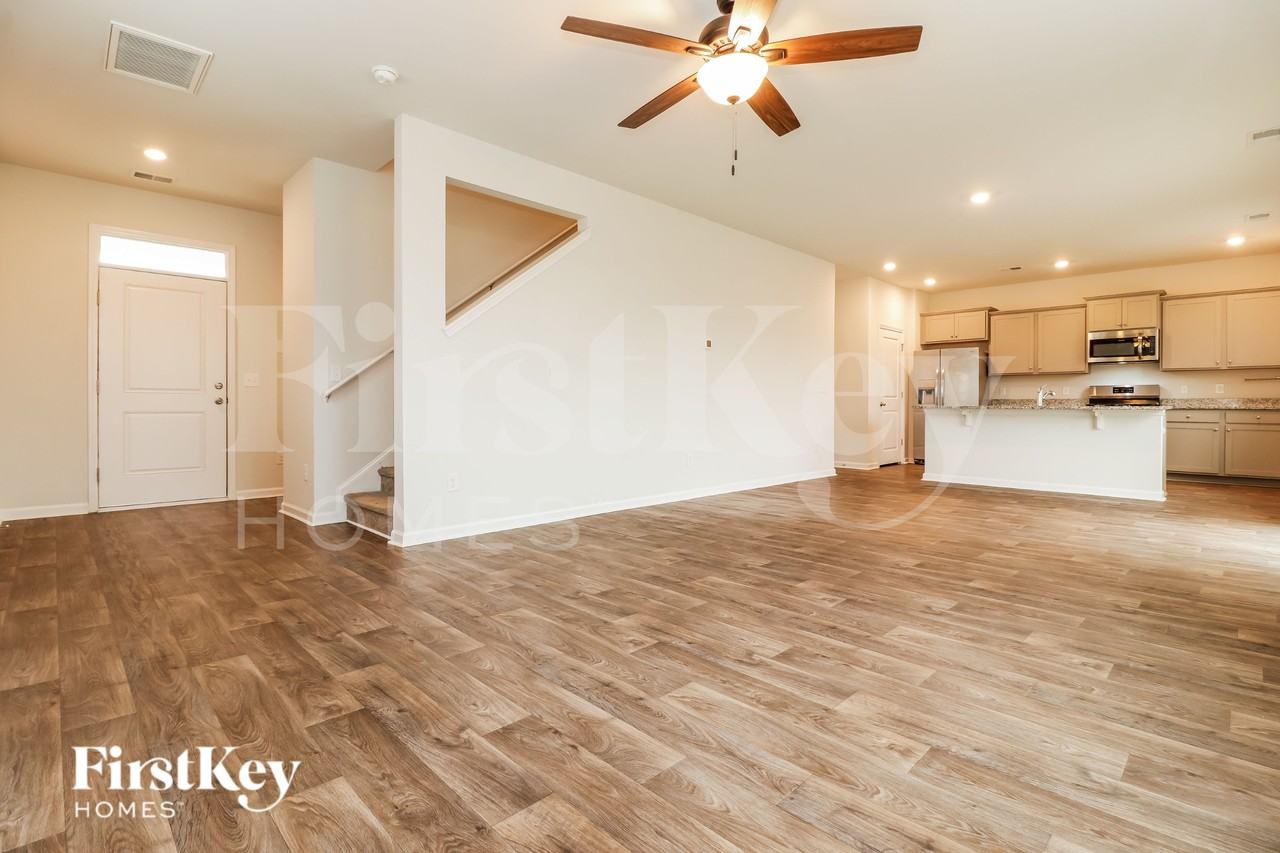 9655 Brandishing Rd - Photo 2 of 15