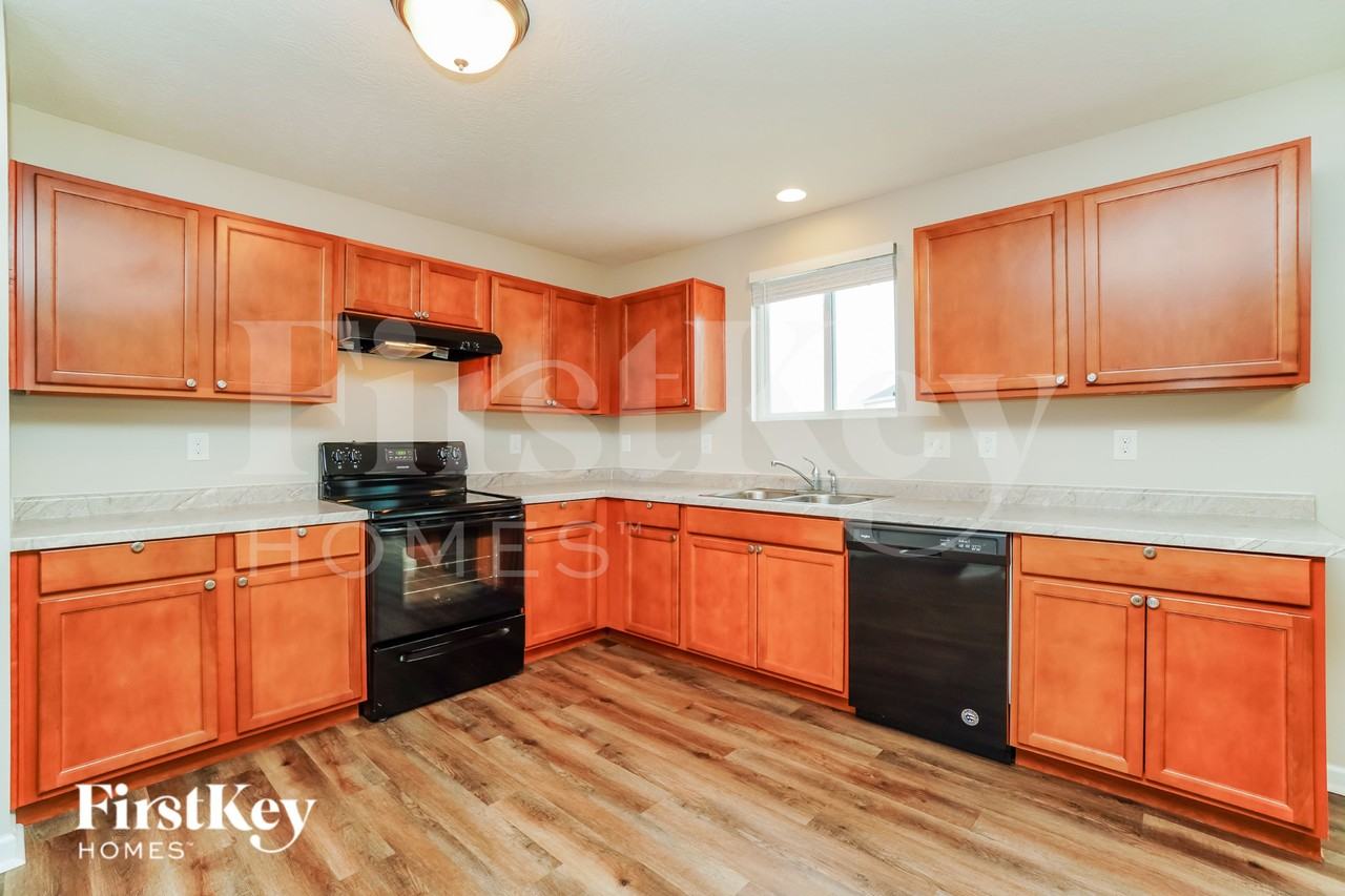 8790 Conestoga Valley Dr - Photo 7 of 15