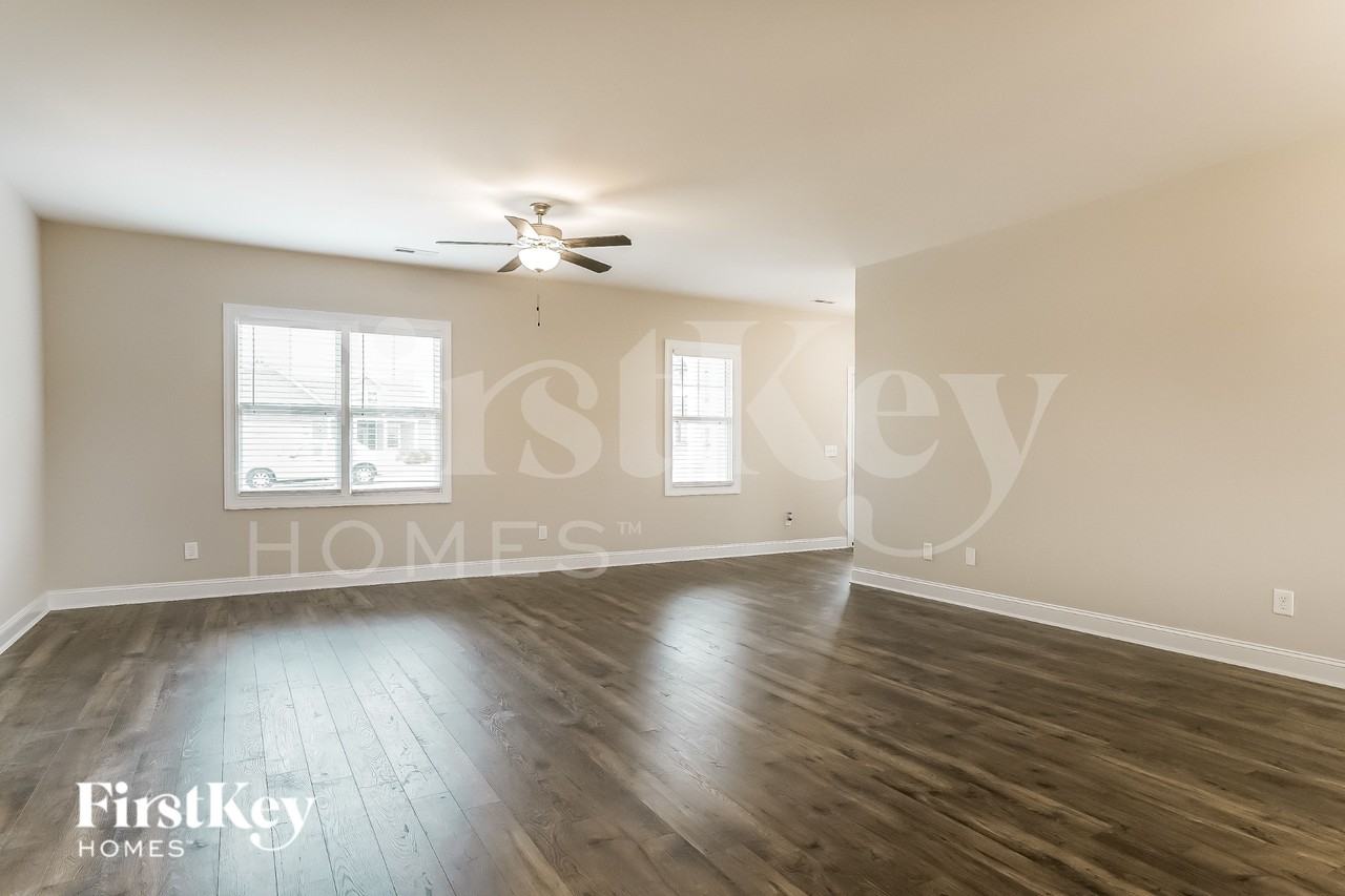 113 Shallow Falls Ln - Photo 3 of 15