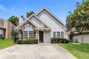 featured image of 104 Mayfair Ln