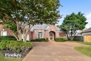 1713 Belledeer Dr W - Photo 1 of 1
