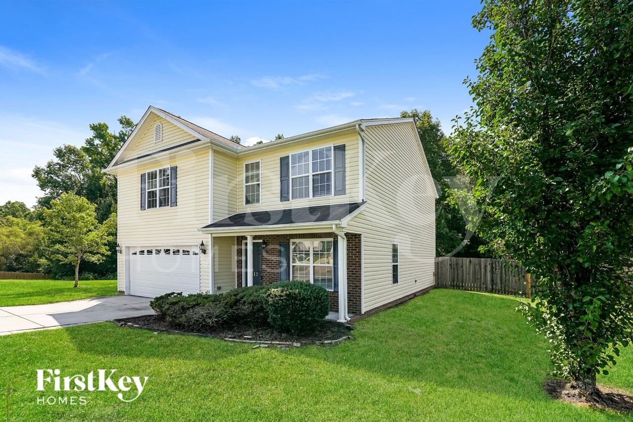 612 Brassfield Dr - Photo 2 of 16