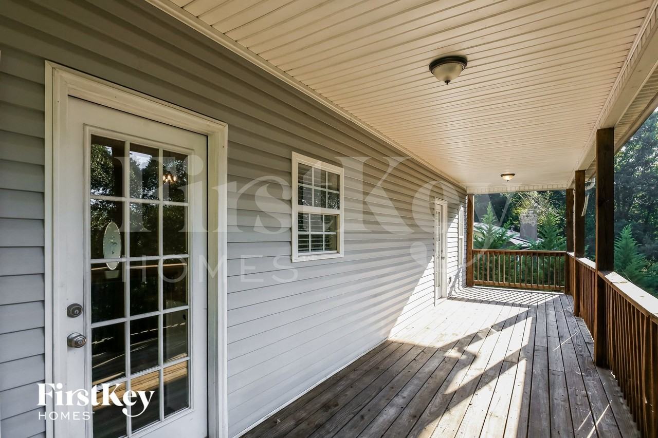 3518 Point View Dr - Photo 2 of 2