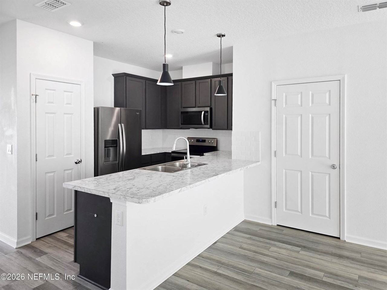 35 Mustard Hill Ct - Photo 3 of 9