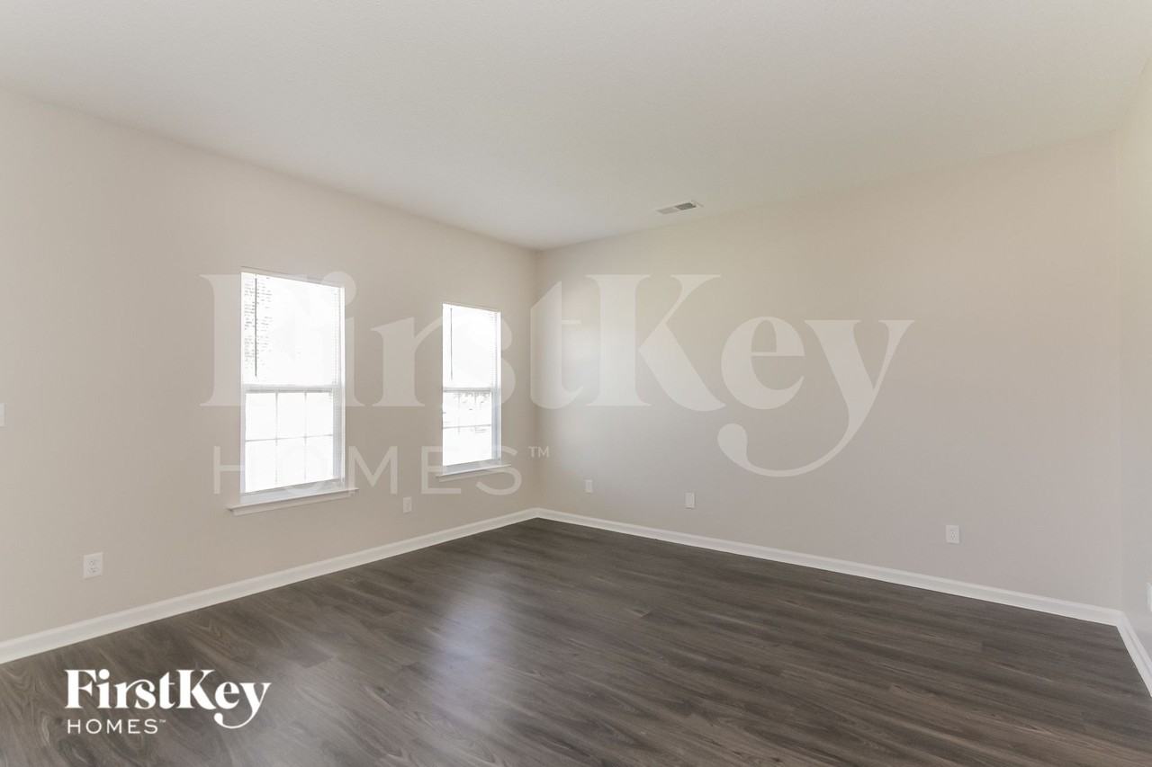 12636 Waterfall Pl - Photo 5 of 15