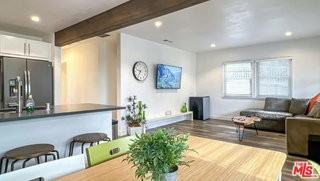2117 Duane St - Photo 5 of 8