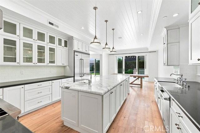 11540 Clover Ave - Photo 6 of 8