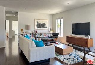 3865 Lyceum Ave - Photo 4 of 8