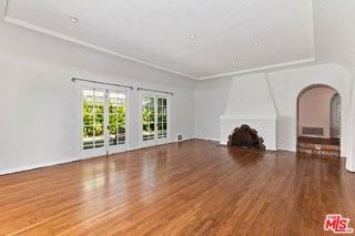 214 S Medio Dr - Photo 3 of 8