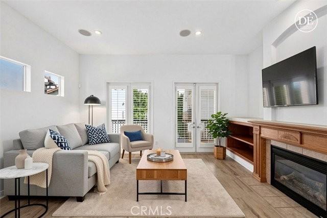 12914 Agustin Pl - Photo 3 of 8