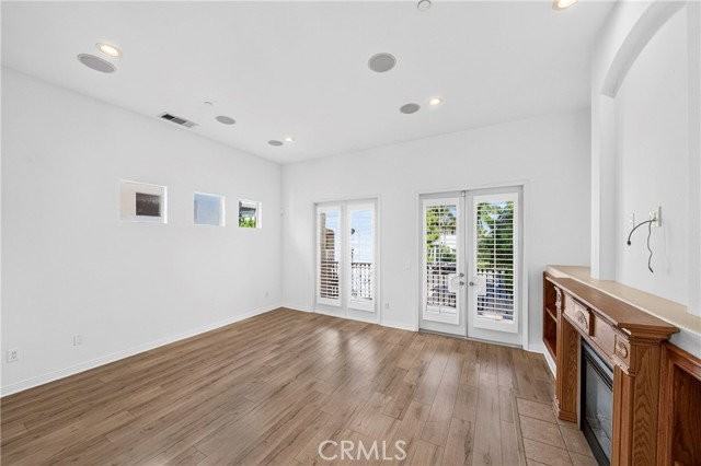 12914 Agustin Pl - Photo 4 of 8