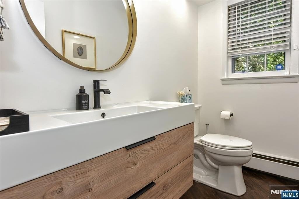 388 Carriage Ln - Photo 7 of 30