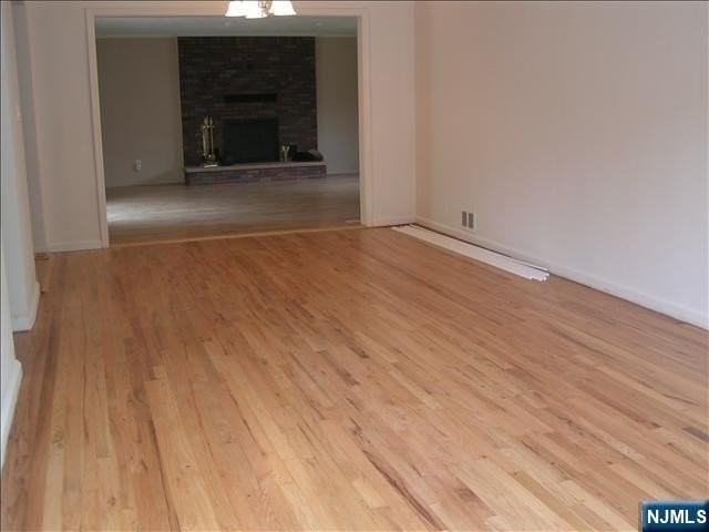 16-06 Jordan Rd - Photo 2 of 23