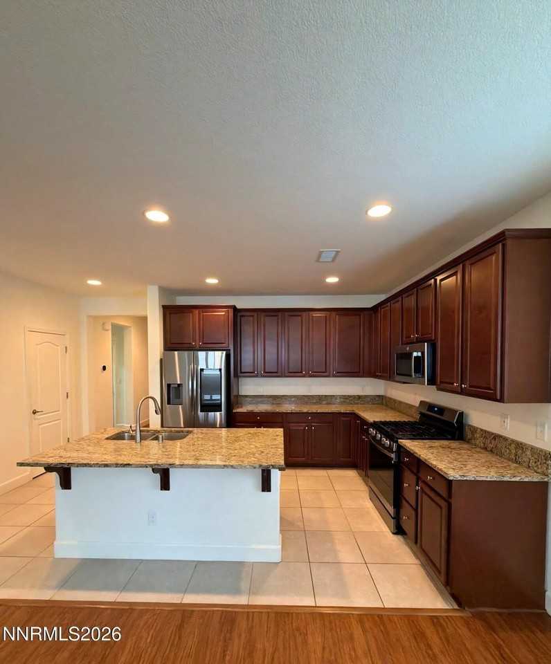 1905 Palacia Pointe Dr - Photo 5 of 20