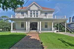 featured image of 1205 N Lopez St #UPL