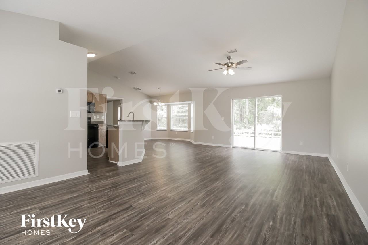 5771 Cinnamon Fern Blvd - Photo 2 of 18