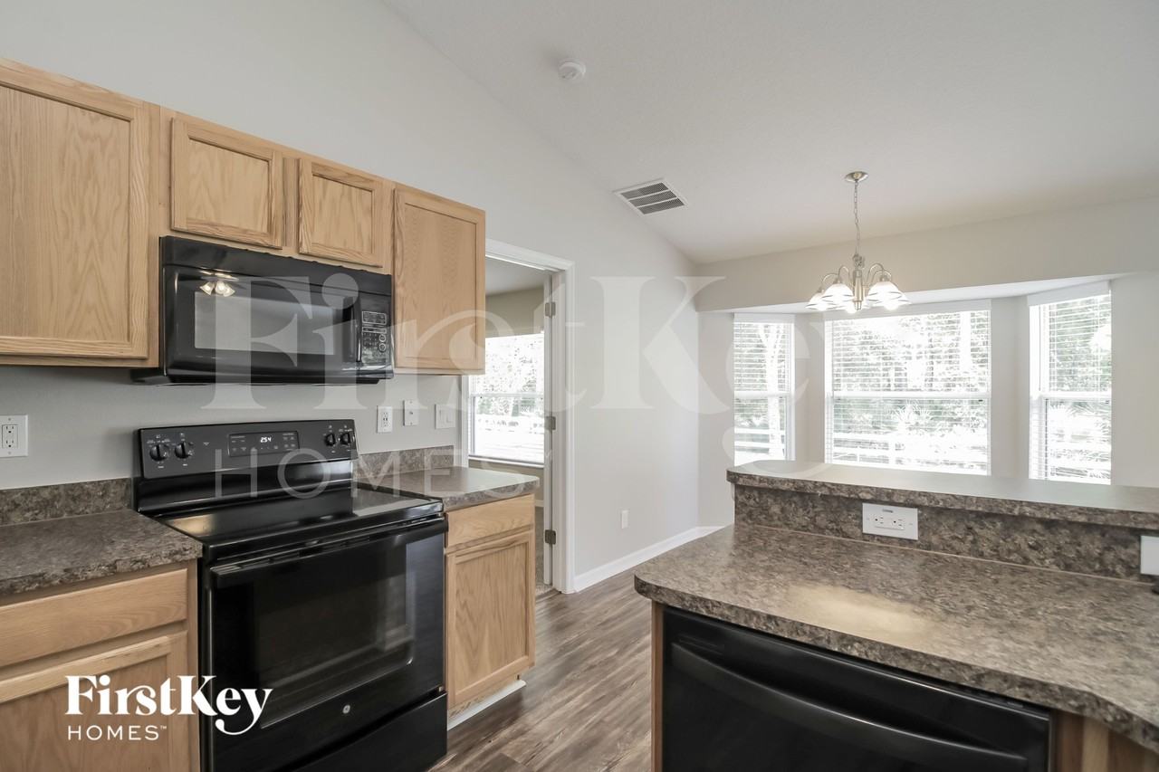 5771 Cinnamon Fern Blvd - Photo 6 of 18