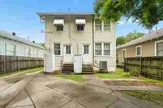 2412 State St - Photo 2 of 19