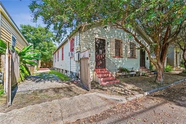 914 Congress St - Photo 2 of 18