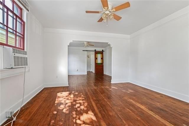 914 Congress St - Photo 3 of 18
