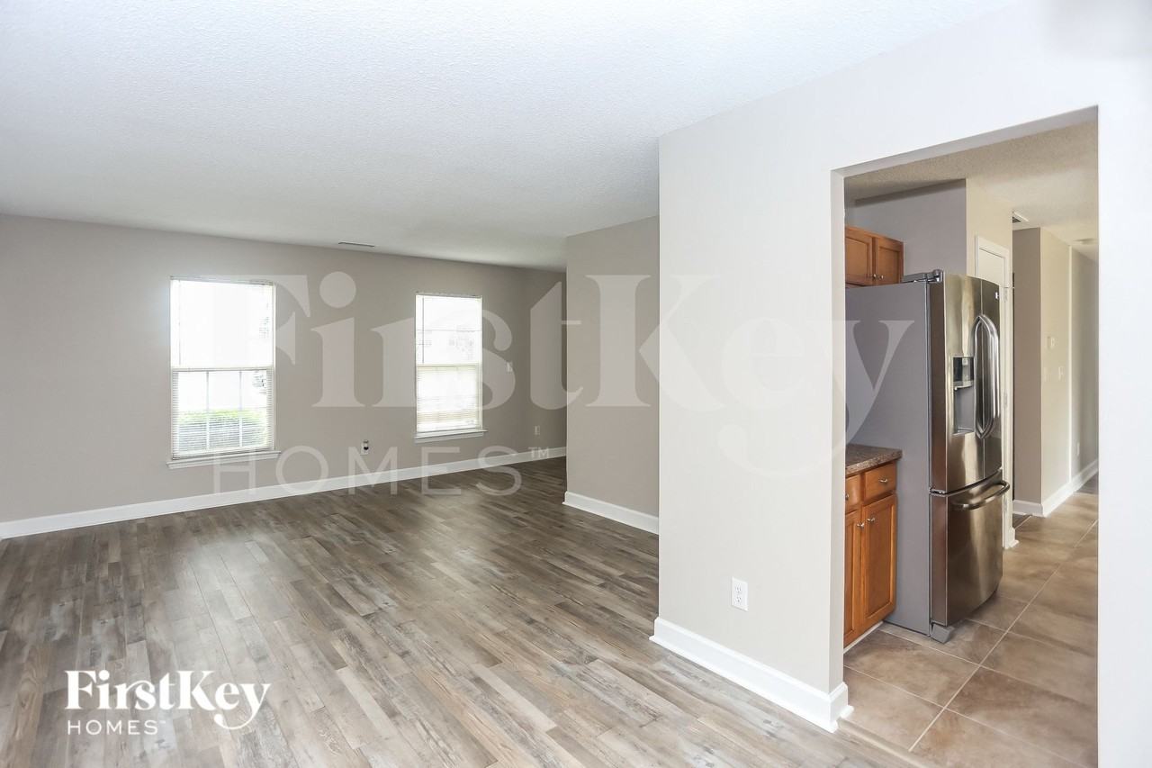 2077 Chapel Creek Rd Sw - Photo 5 of 15