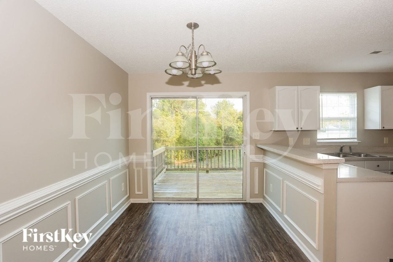 12710 Bravington Rd - Photo 6 of 15