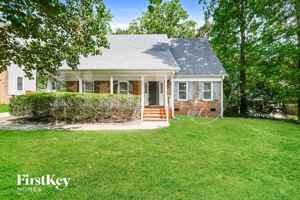 featured image of 6831 Van De Rohe Dr