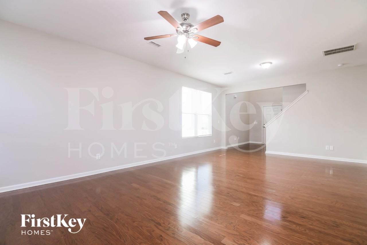 3517 Massey Ridge Ct - Photo 3 of 16