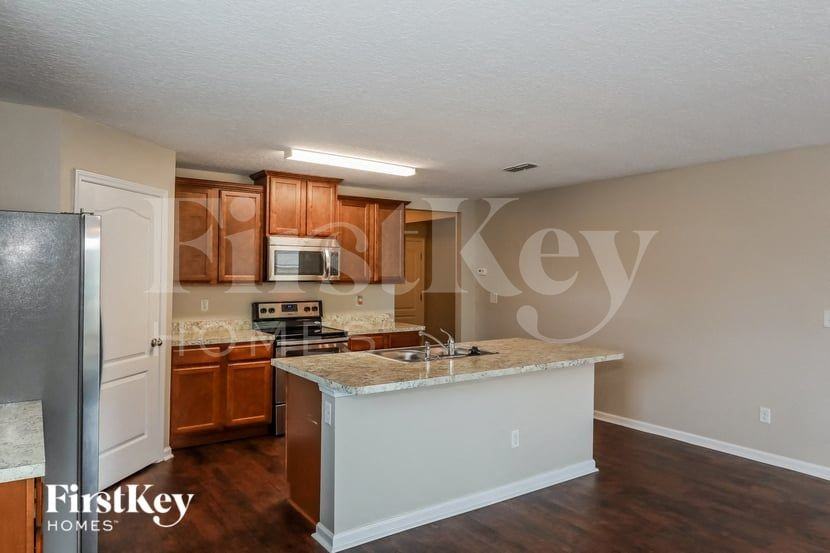 3854 Falcon Crest Dr - Photo 6 of 15
