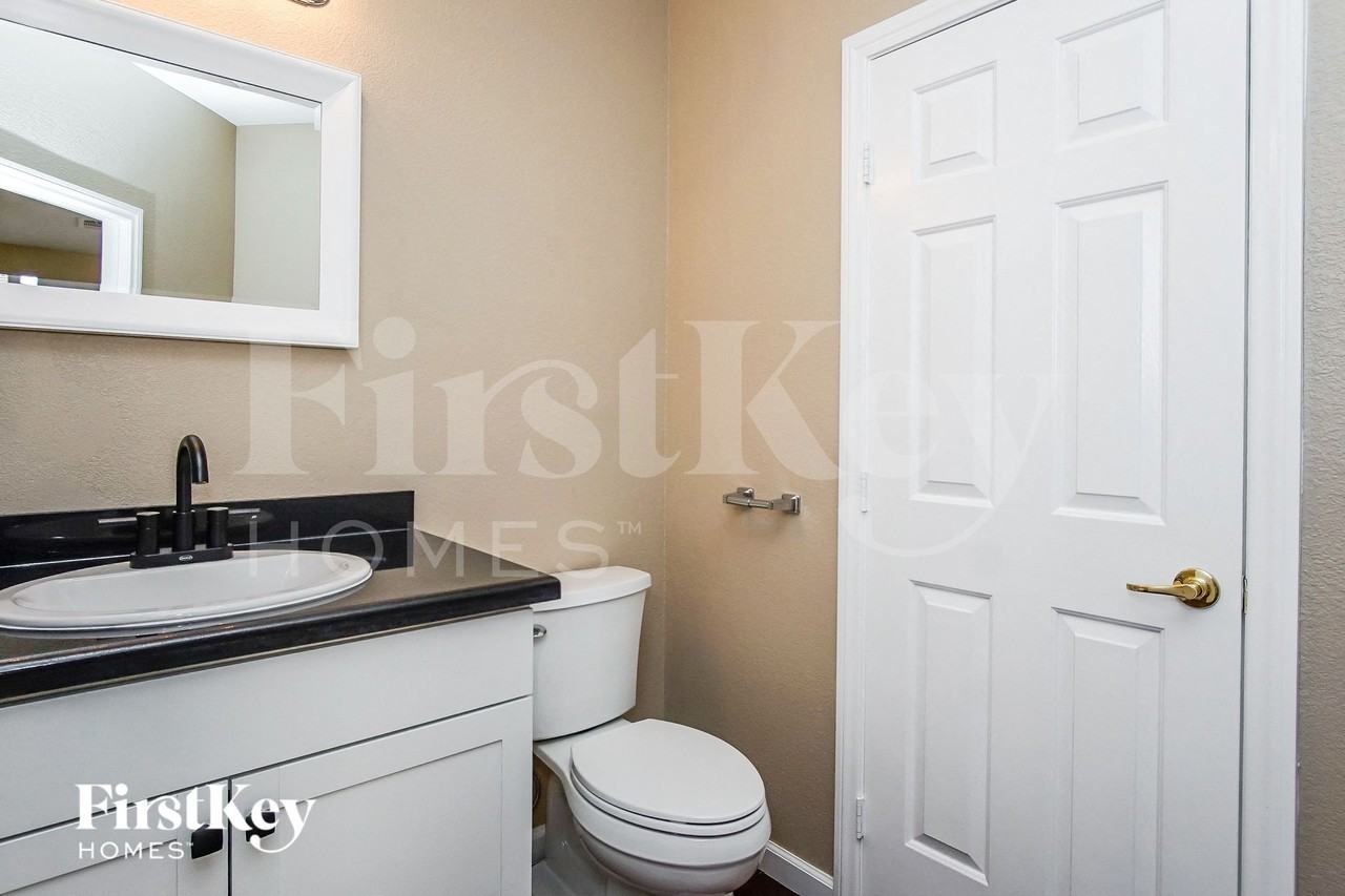 9361 Lugo St - Photo 4 of 15