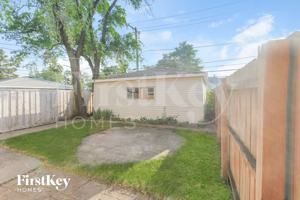 featured image of 7804 Laramie Ave