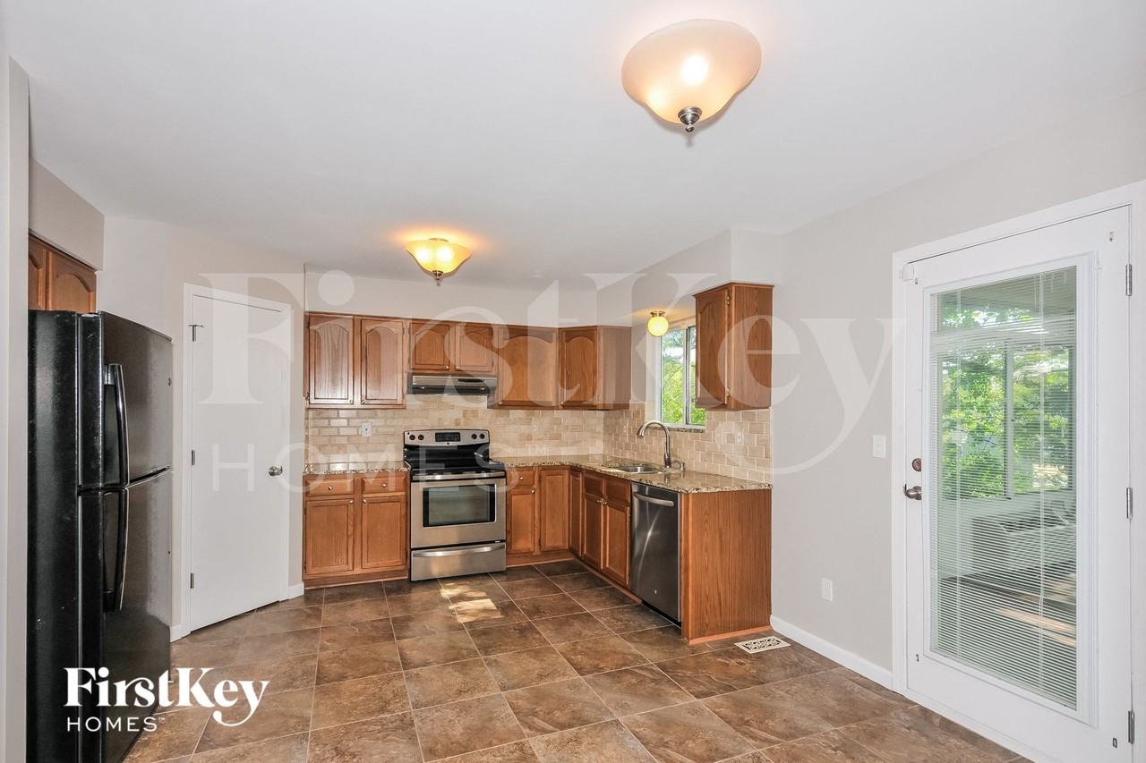 78 Fawn Oaks Dr - Photo 6 of 15