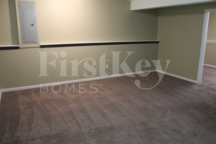 7308 E 122nd St - Photo 2 of 2
