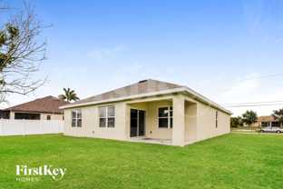 714 Sw 12th St - Photo 1 of 1