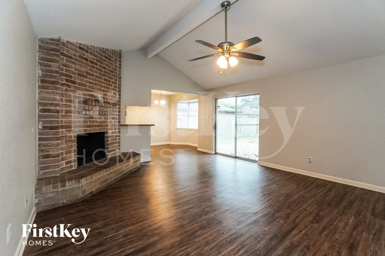 6914 Leandra Dr - Photo 2 of 16
