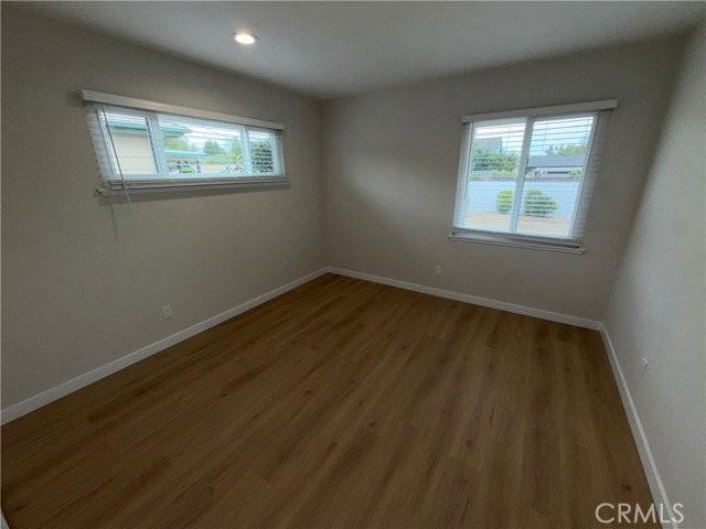 6934 Woodlake Ave - Photo 2 of 8