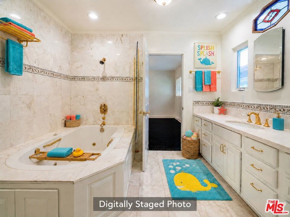 4645 Petit Ave - Photo 4 of 8