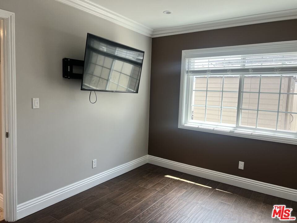 9716 Casaba Ave - Photo 7 of 7